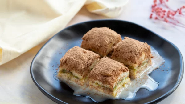 Soğuk baklava yapımı